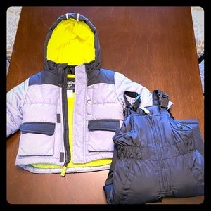 Oshkosh B'gosh Boys 2 Piece Snow Suit Size 12 M